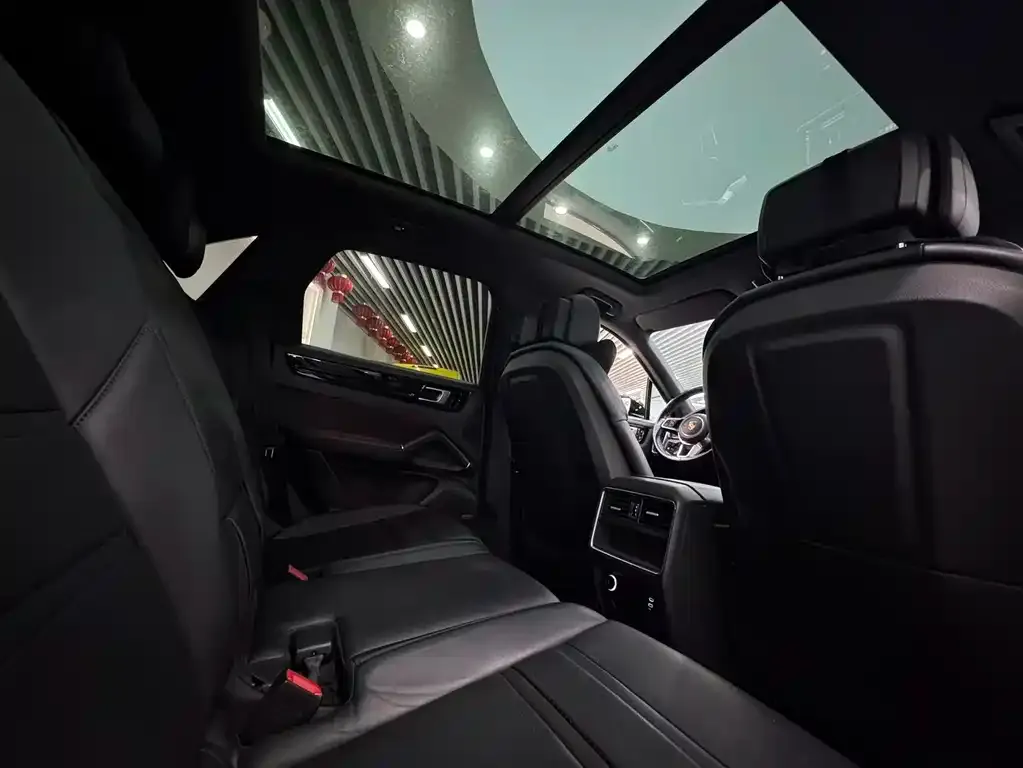 Porsche Cayenne 2021 из CN, фото 6