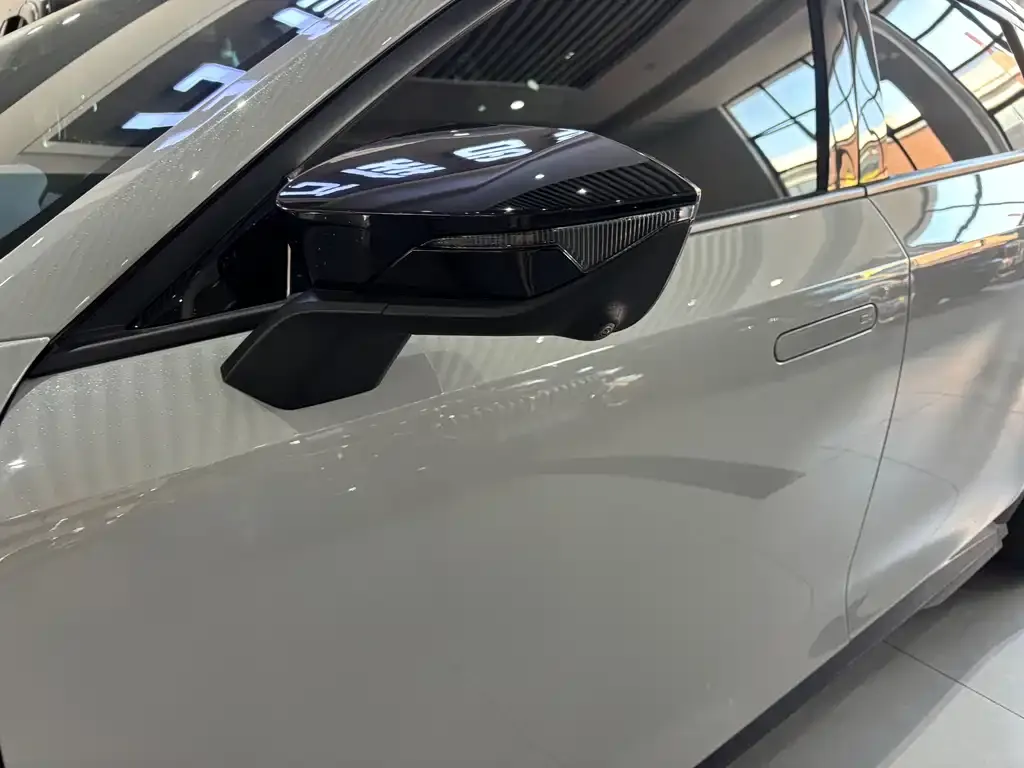 Changan UNI-V 2022 из CN, фото 3