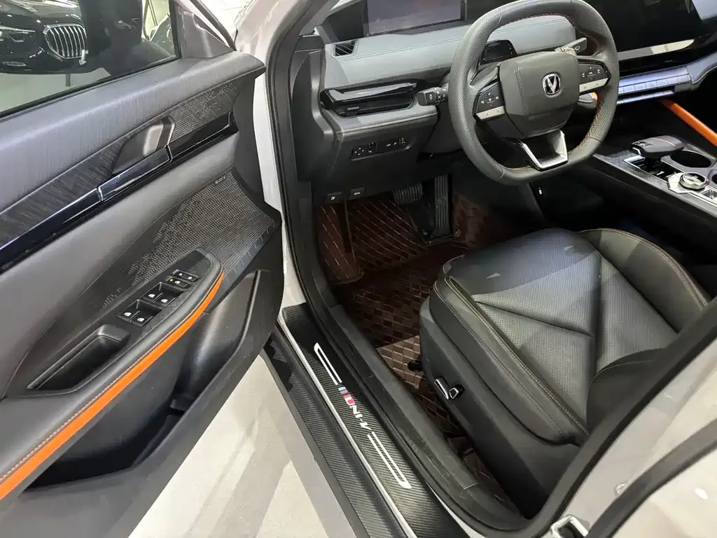 Changan UNI-V 2022 из CN, фото 5