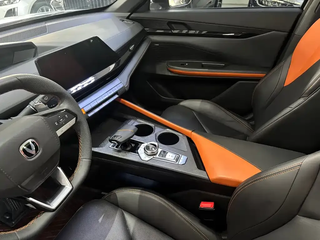 Changan UNI-V 2022 из CN, фото 6