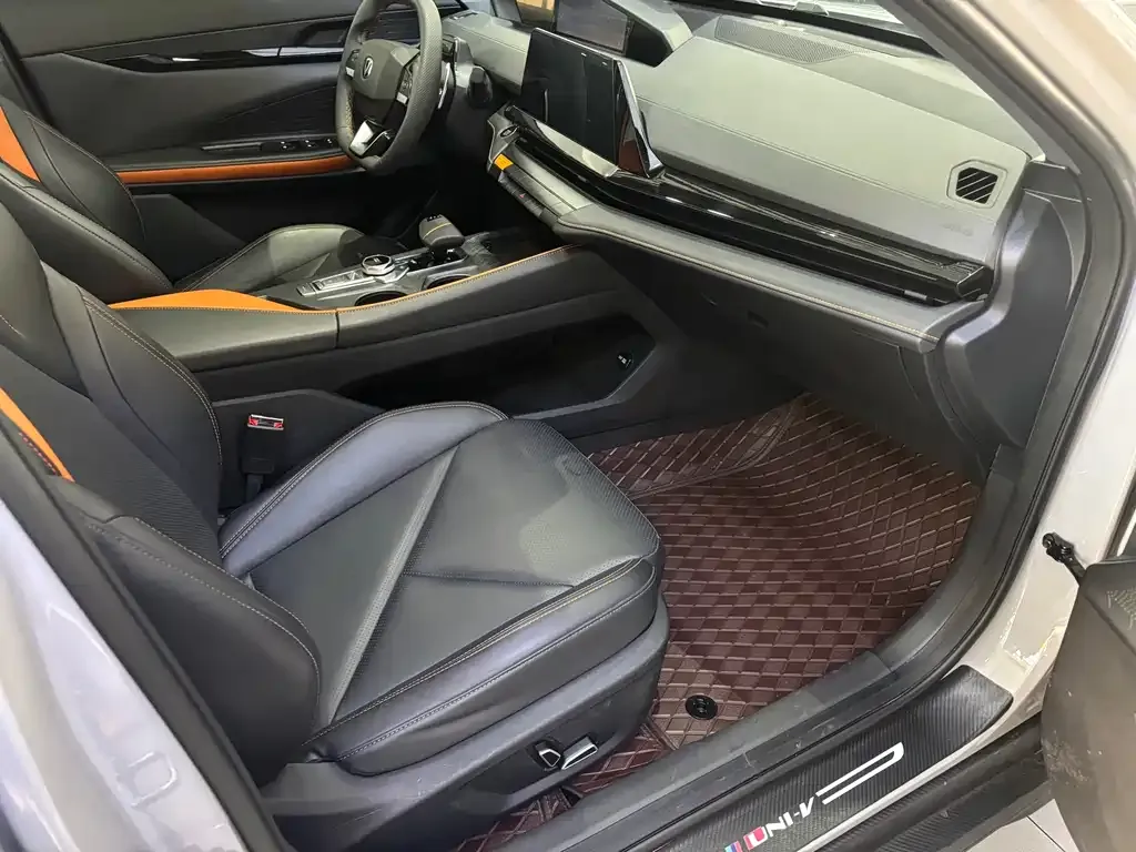 Changan UNI-V 2022 из CN, фото 8