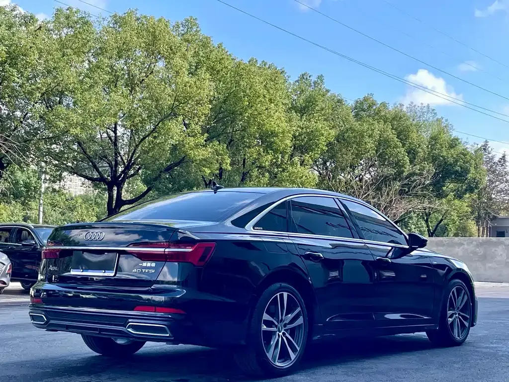 Audi A6L 2021 из CN, фото 9