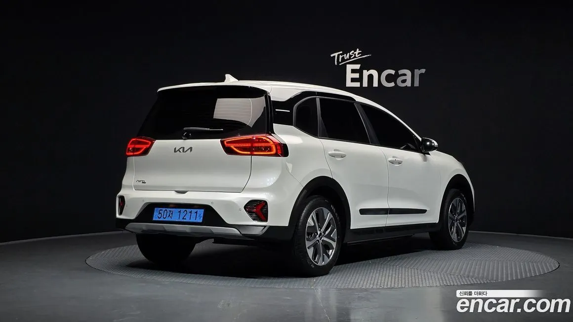 Kia Niro — фото 2