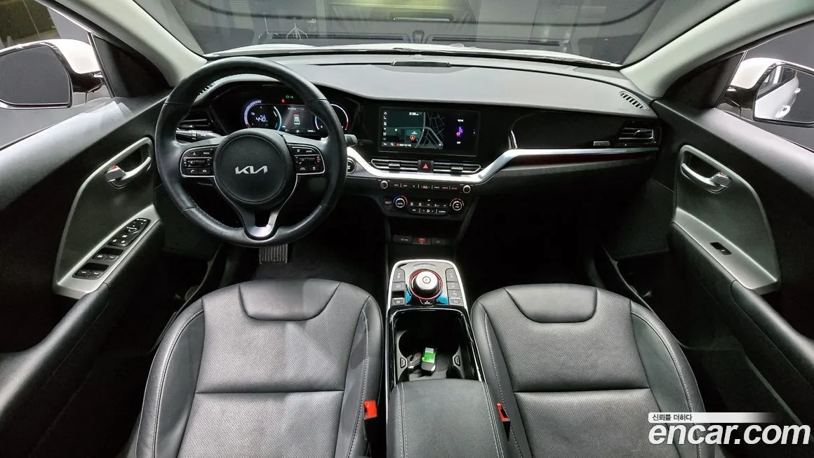 Kia Niro — фото 7