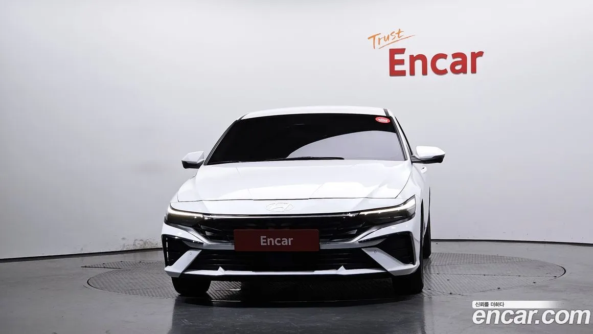 Hyundai AVANTE — фото 3