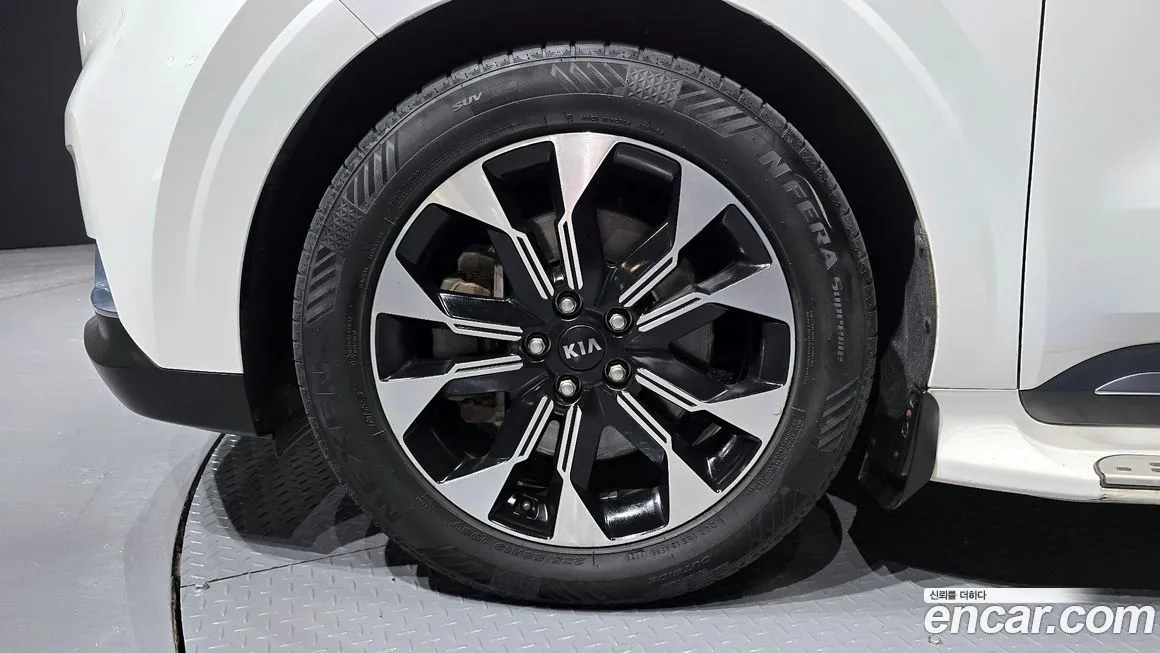 Kia Carnival 2021 из KR, фото 5