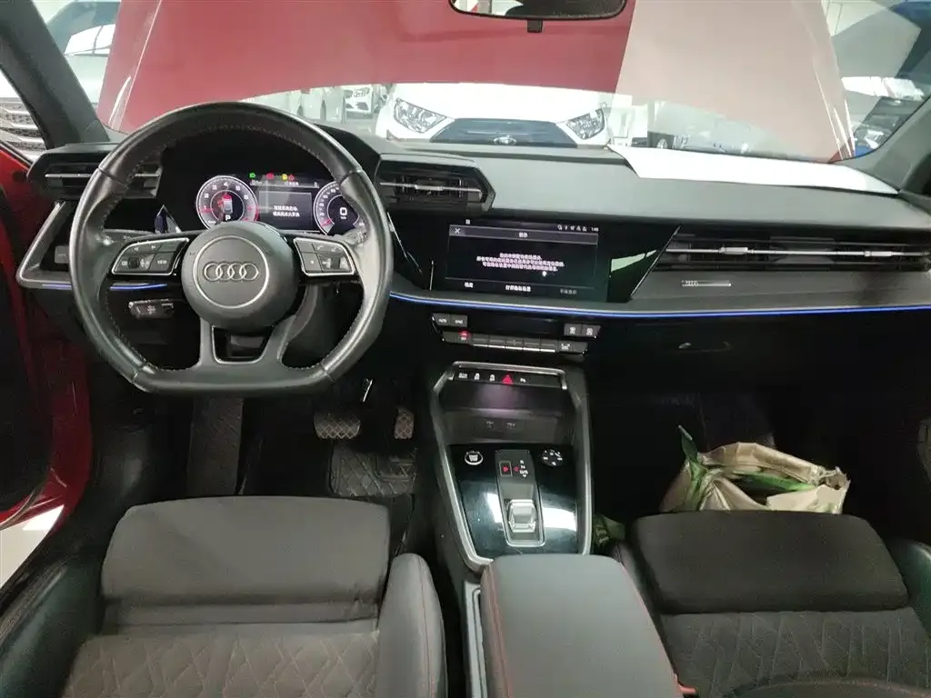 Audi A3 2023 из CN, фото 10