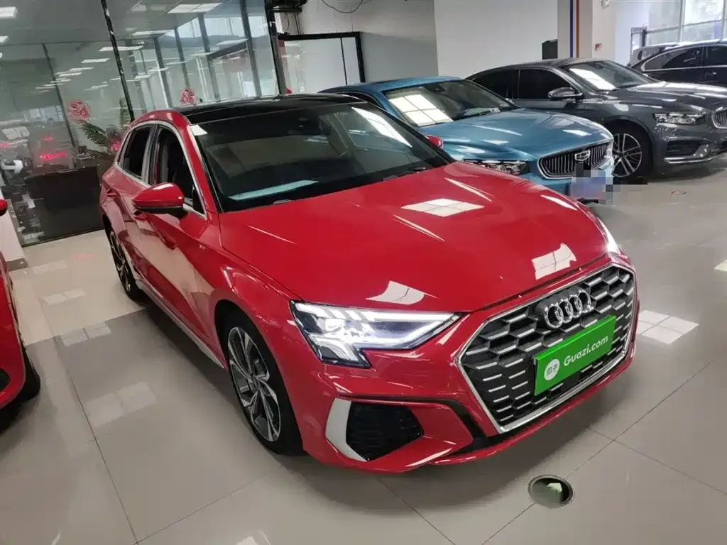 Audi A3 2023 из CN, фото 4