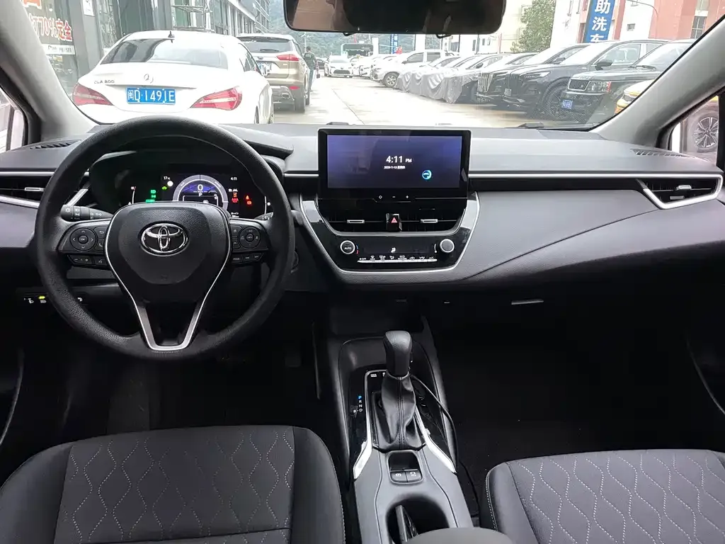 Toyota Corolla 2023 из CN, фото 4