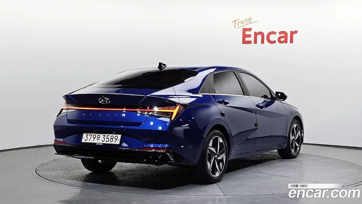 Hyundai AVANTE — фото 2