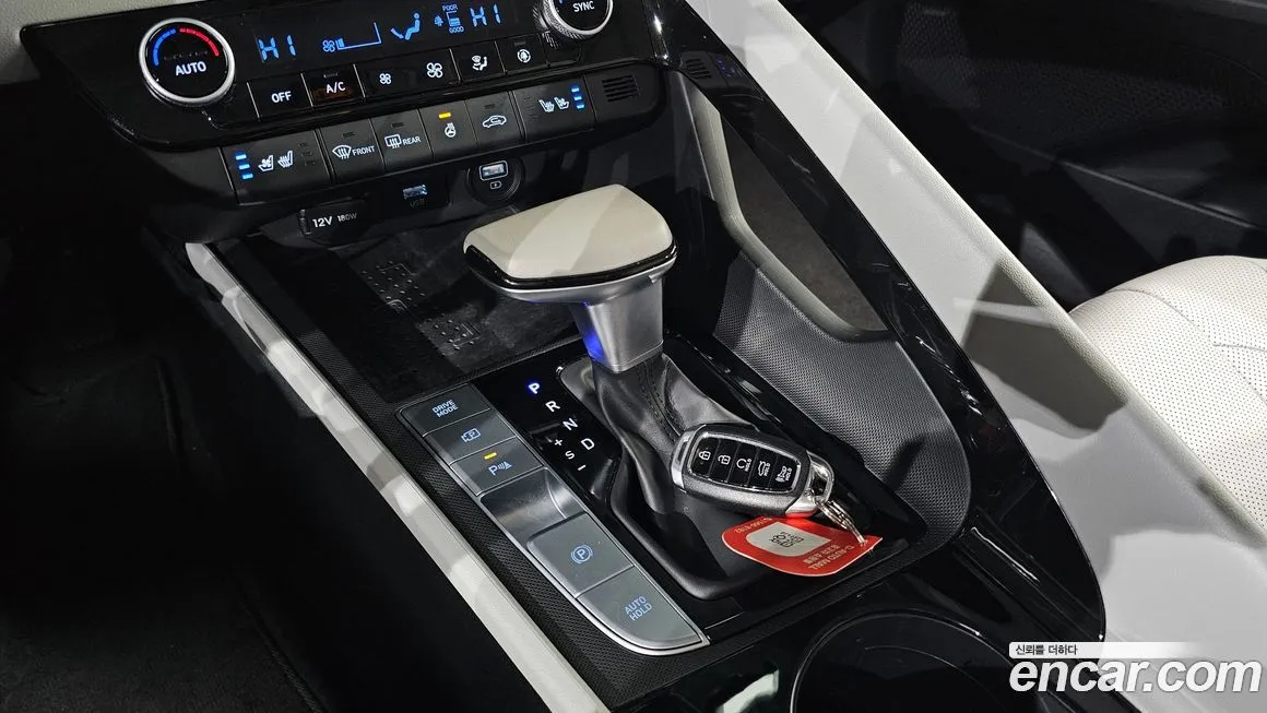 Hyundai AVANTE — фото 9