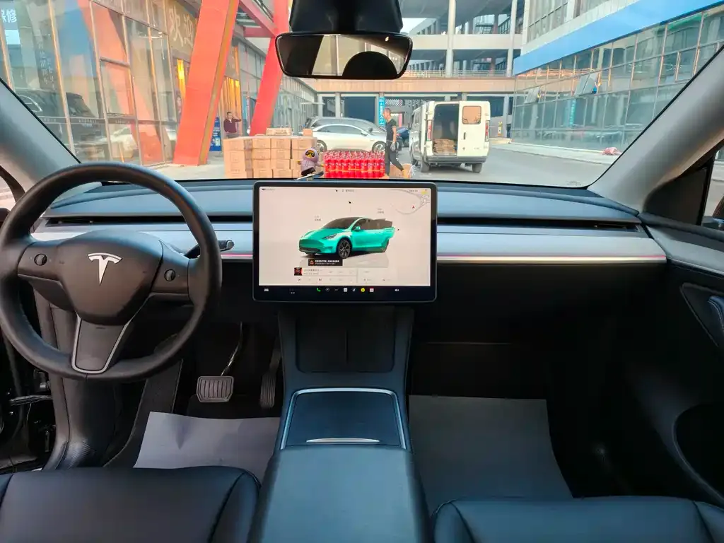 Tesla Model Y 2024 из CN, фото 10