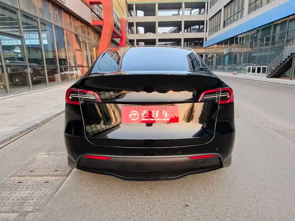 Tesla Model Y 2024 из CN, фото 5