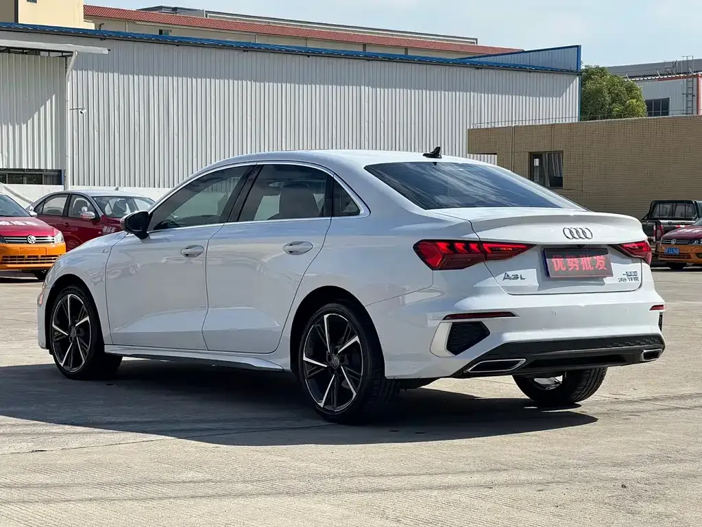 Audi A3 2021 из CN, фото 7