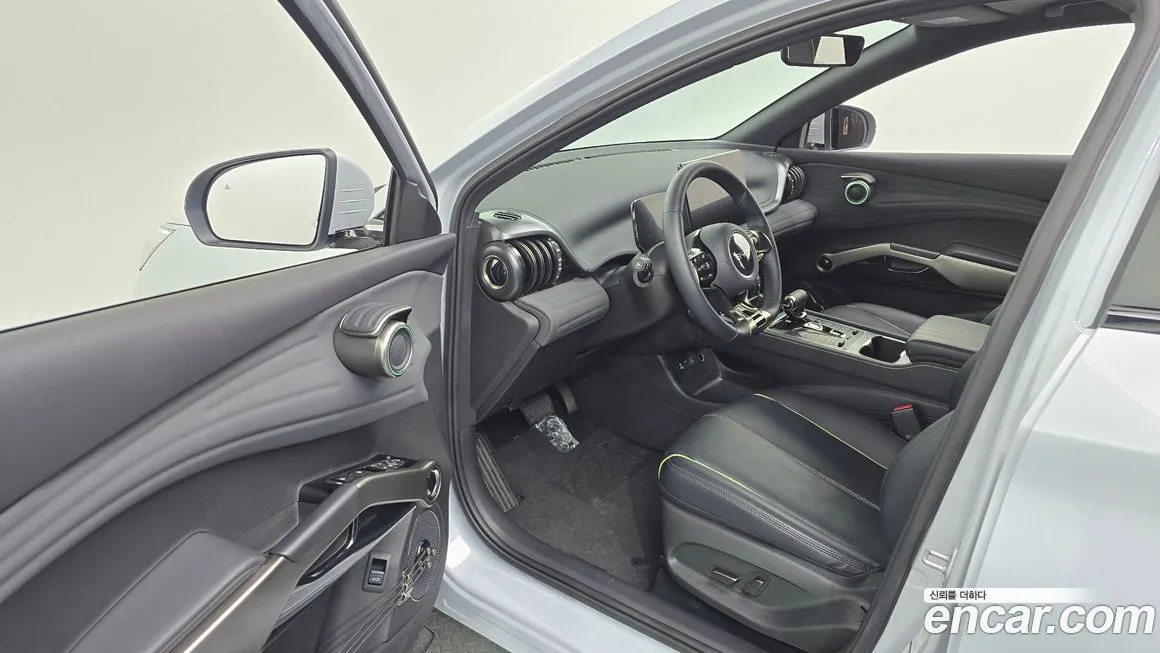 BYD Atto 3 — фото 10