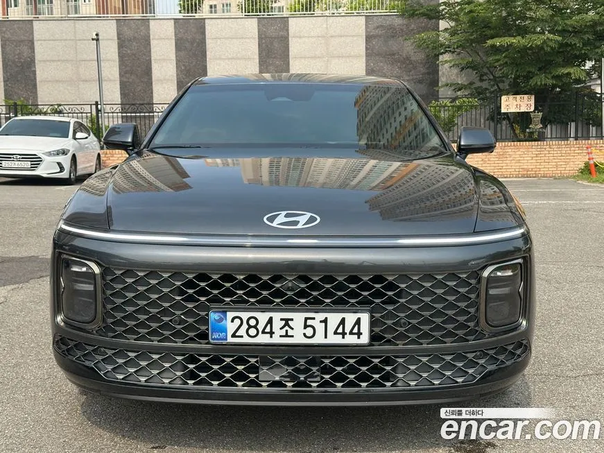 Hyundai Grandeur — фото 1