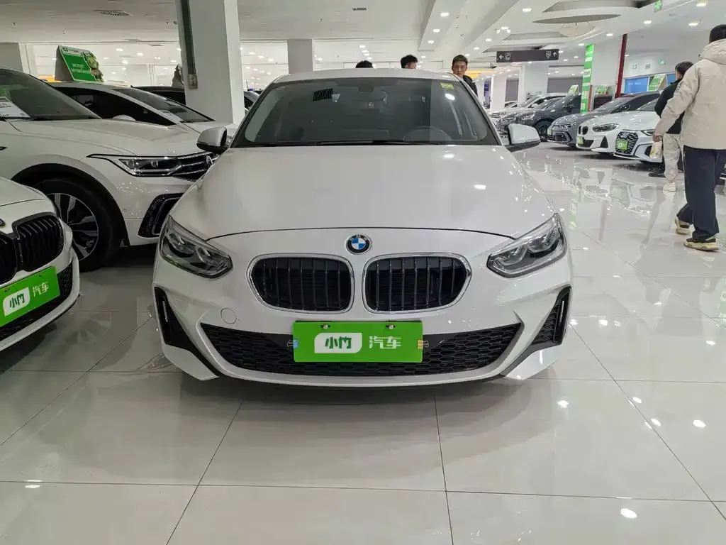 BMW 1 Series 2022 из CN, фото 2