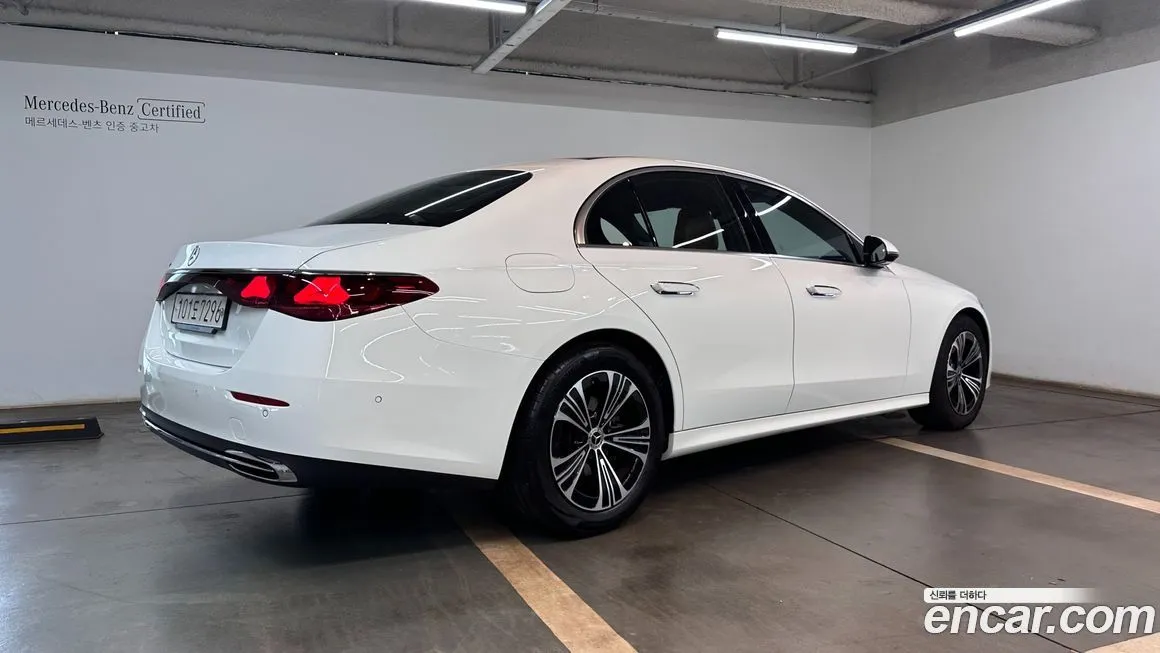 Mercedes-Benz E-Class 2025 из KR, фото 2