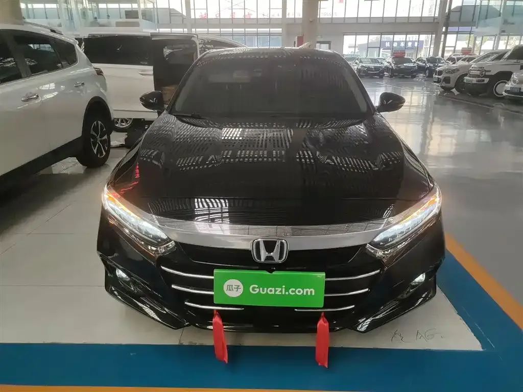 Honda Accord — фото 3