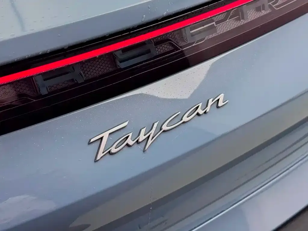 Porsche Taycan 2024 из CN, фото 6