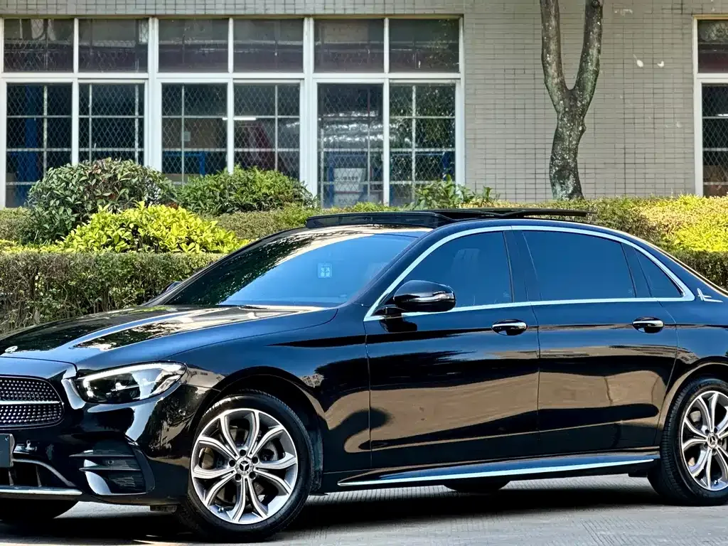 Mercedes-Benz E-Class 2022 из CN, фото 1