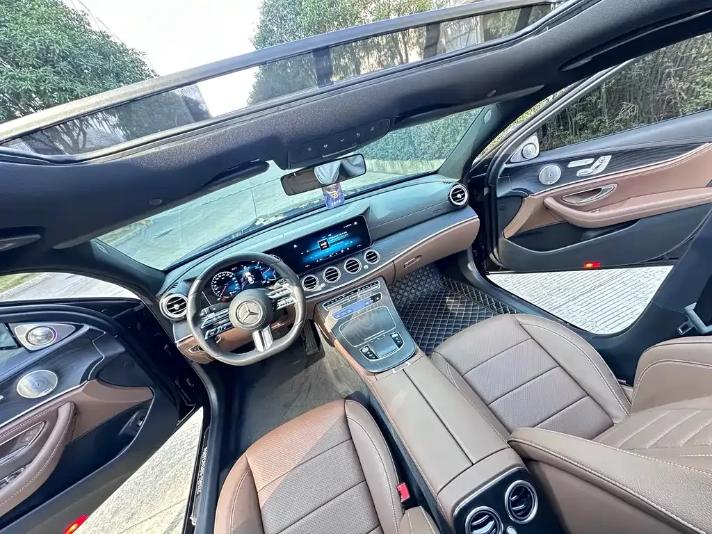 Mercedes-Benz E-Class 2022 из CN, фото 9