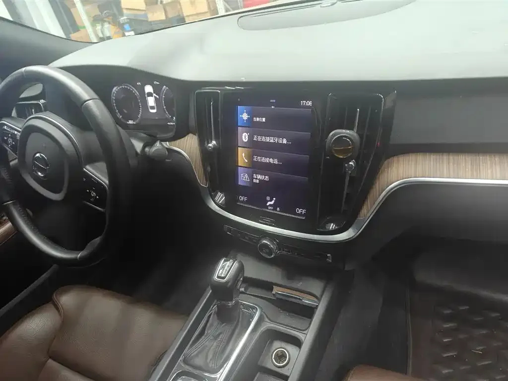 Volvo S60 2021 из CN, фото 9