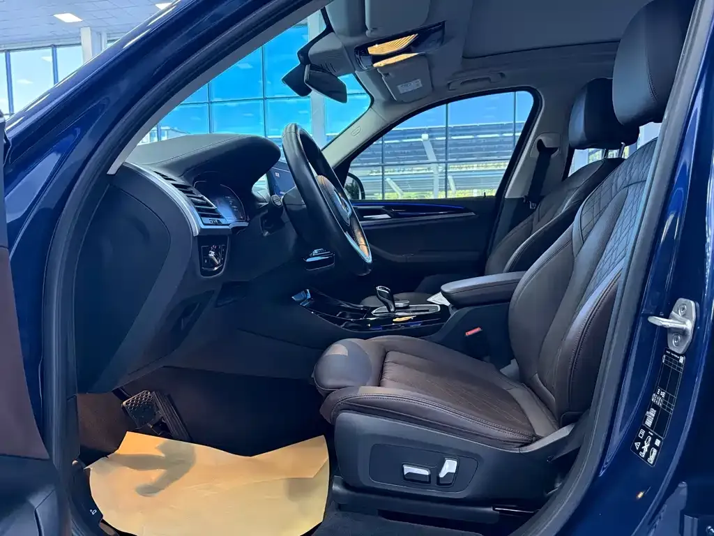 BMW X3 2021 из CN, фото 8