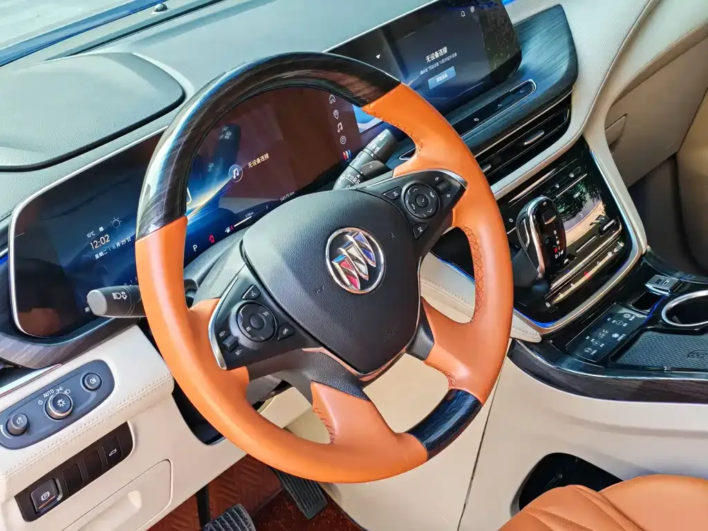 Buick GL8 2024 из CN, фото 6