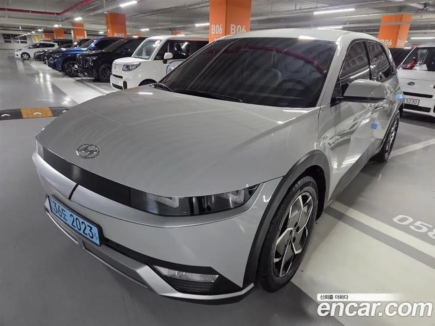Hyundai Ioniq5 — фото 1