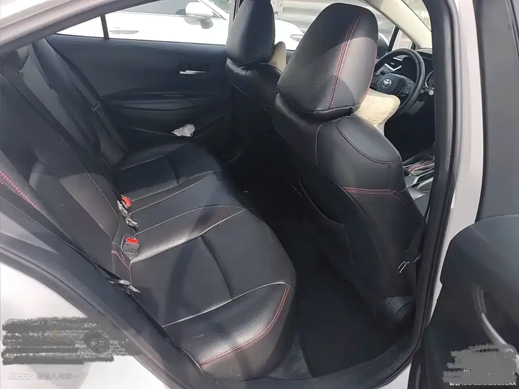 Toyota Corolla 2021 из CN, фото 10
