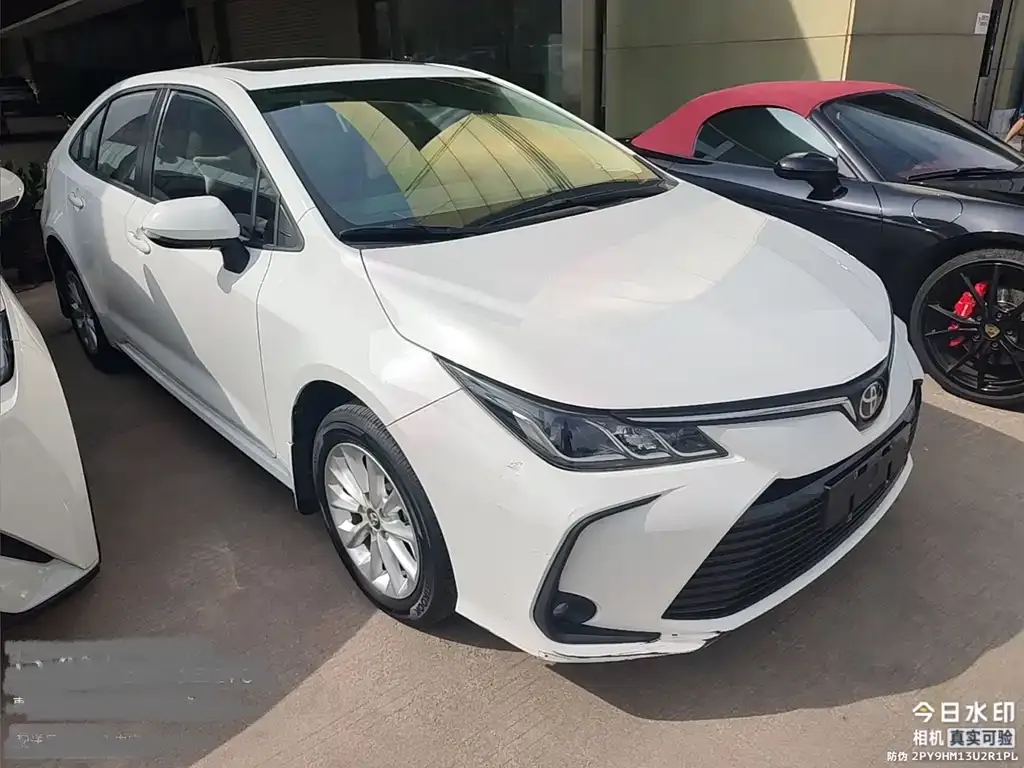 Toyota Corolla 2021 из CN, фото 3
