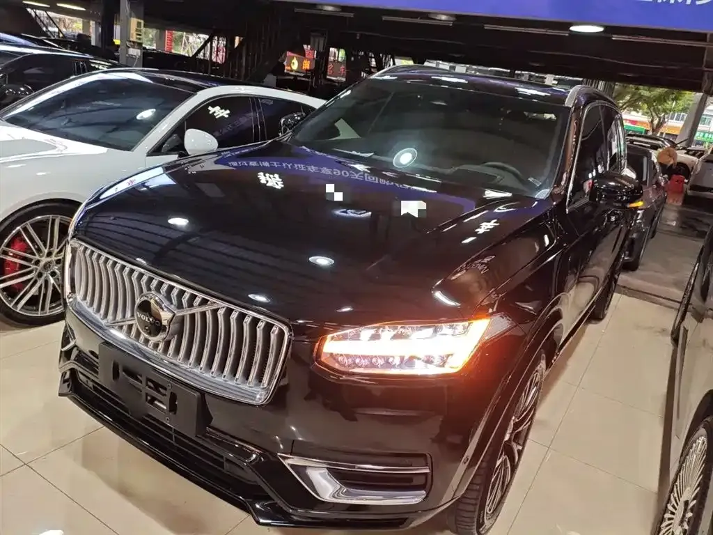 Volvo XC90 2022 из CN, фото 2