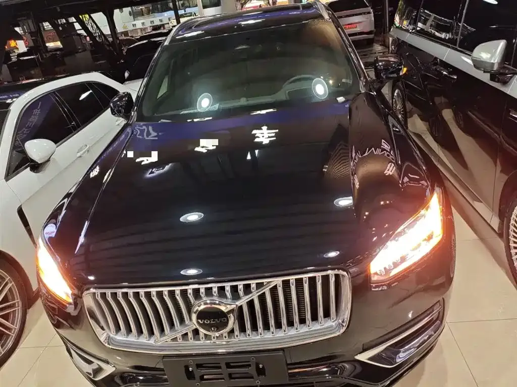Volvo XC90 2022 из CN, фото 3