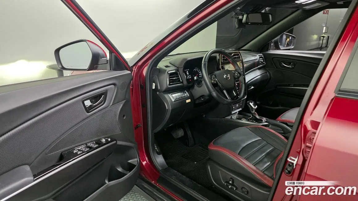 KG Mobility (Ssangyong) TIBOLI 2022 из KR, фото 10