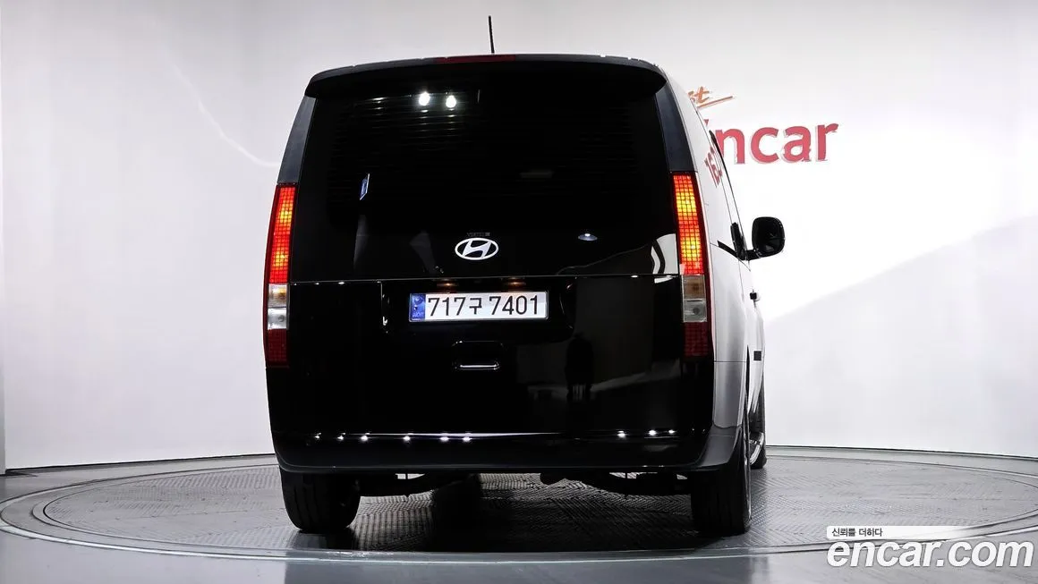 Hyundai Staria — фото 4