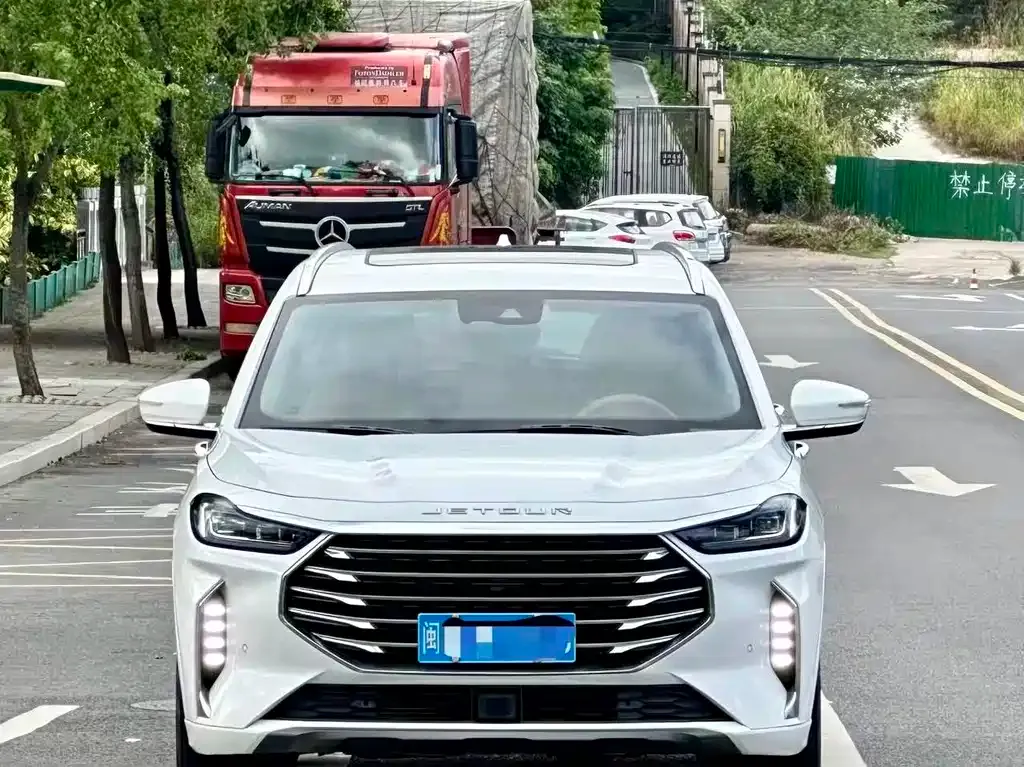 Jetour X70 PLUS 2022 из CN, фото 2