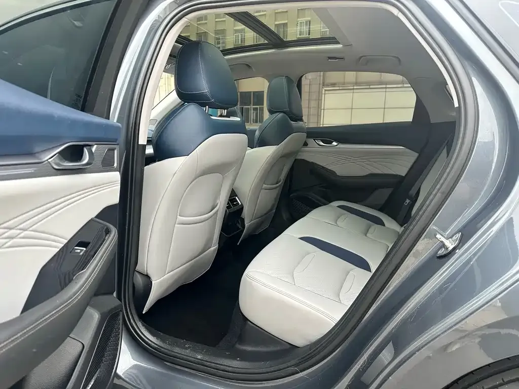 Geely Xingrui 2022 из CN, фото 10