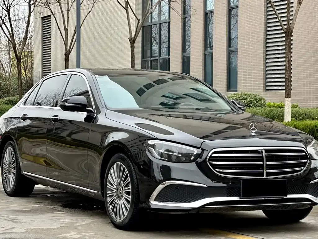 Mercedes-Benz E-Class 2023 из CN, фото 3