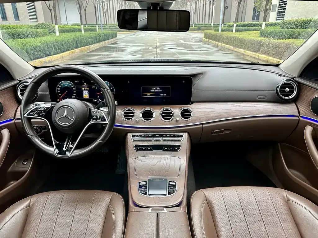 Mercedes-Benz E-Class 2023 из CN, фото 7