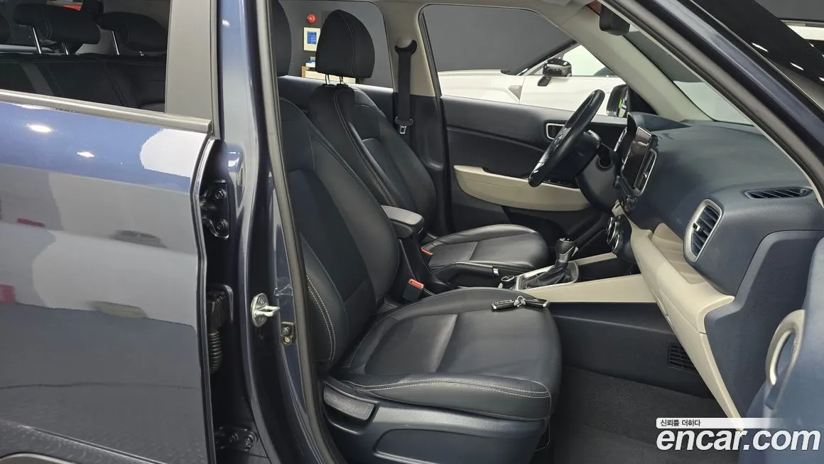 Hyundai Venue 2021 из KR, фото 10