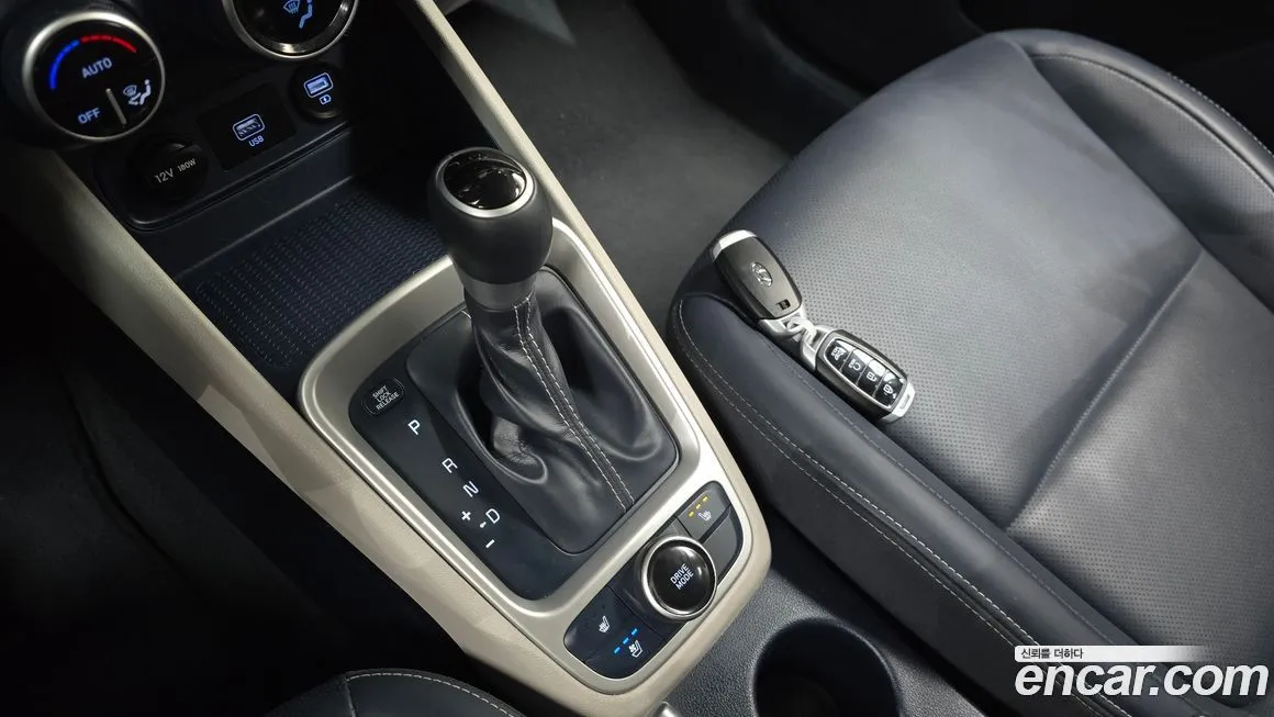 Hyundai Venue 2021 из KR, фото 9