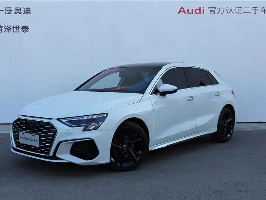 Audi A3 2024 из CN, фото 1