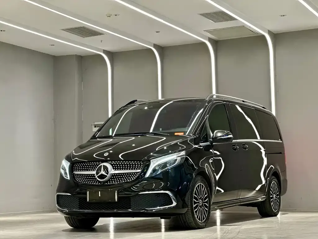 Mercedes-Benz V-Class 2022 из CN, фото 1