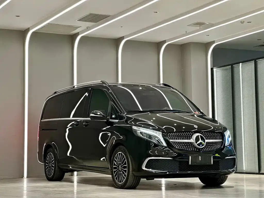 Mercedes-Benz V-Class 2022 из CN, фото 3
