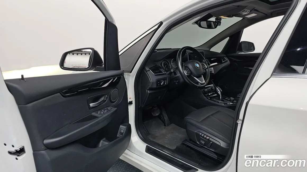 BMW 2-Series — фото 10
