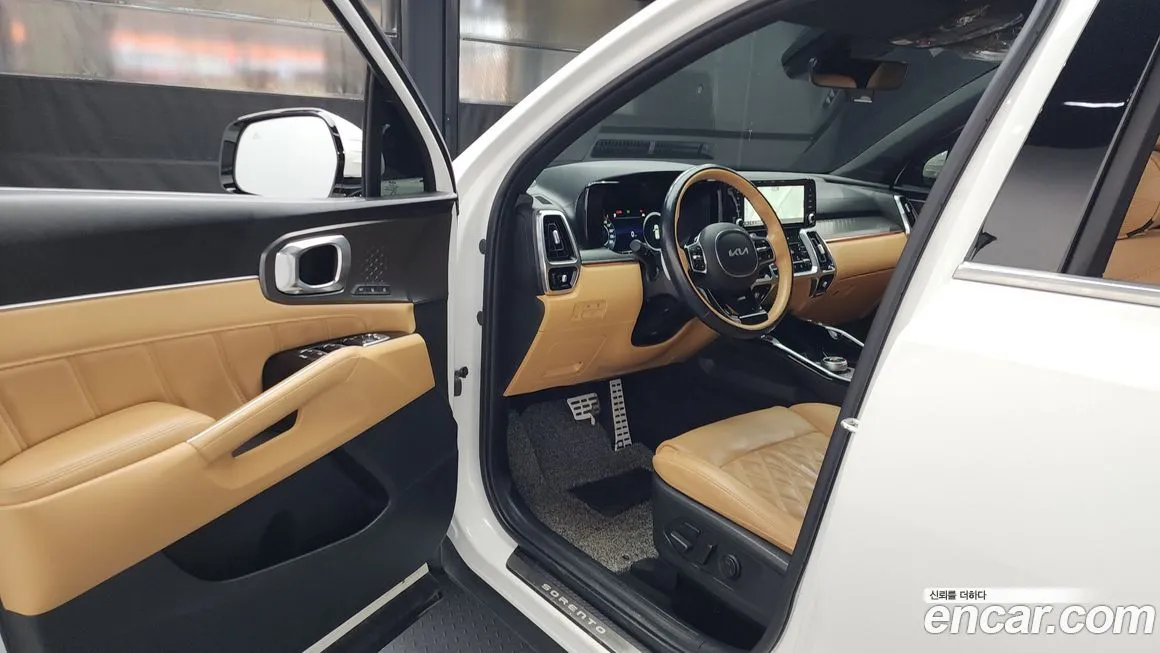 Kia Sorento — фото 10