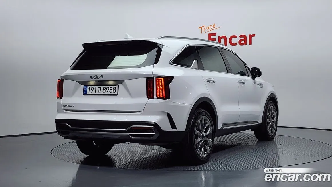 Kia Sorento — фото 2