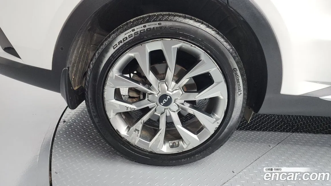 Kia Sorento — фото 5