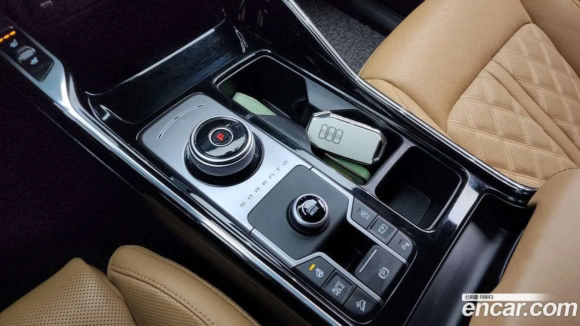 Kia Sorento — фото 9